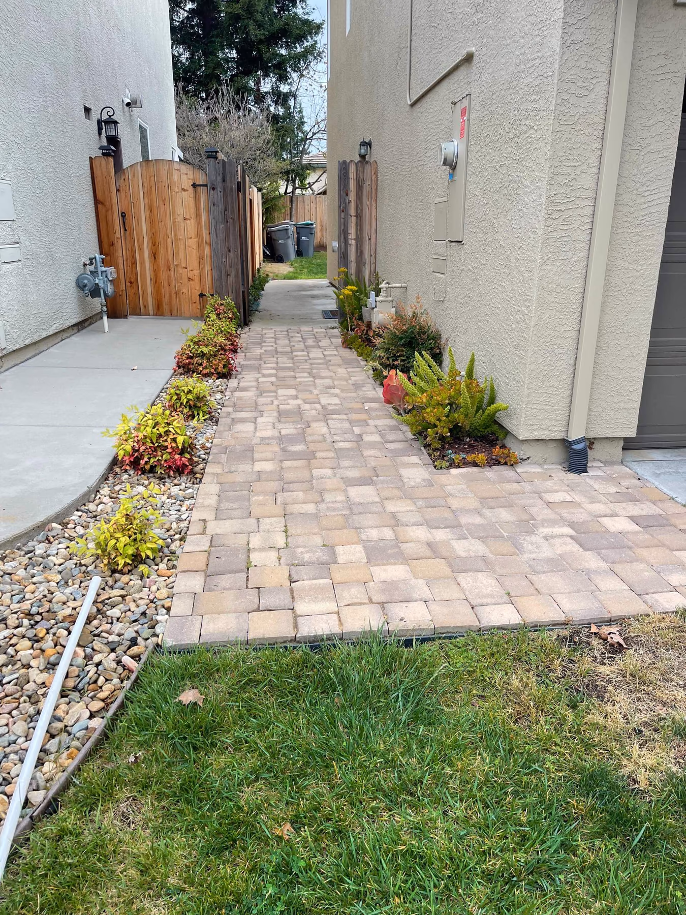 Concrete walkway installed by CA Pro Concrete